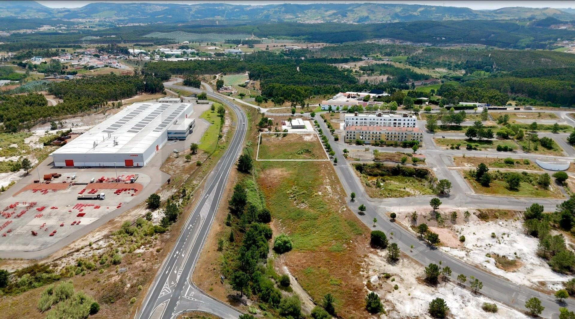 Torres Vedras — Terreno com projeto aprovado para lar residencial com capacidade para 77 utentes — imagem 4