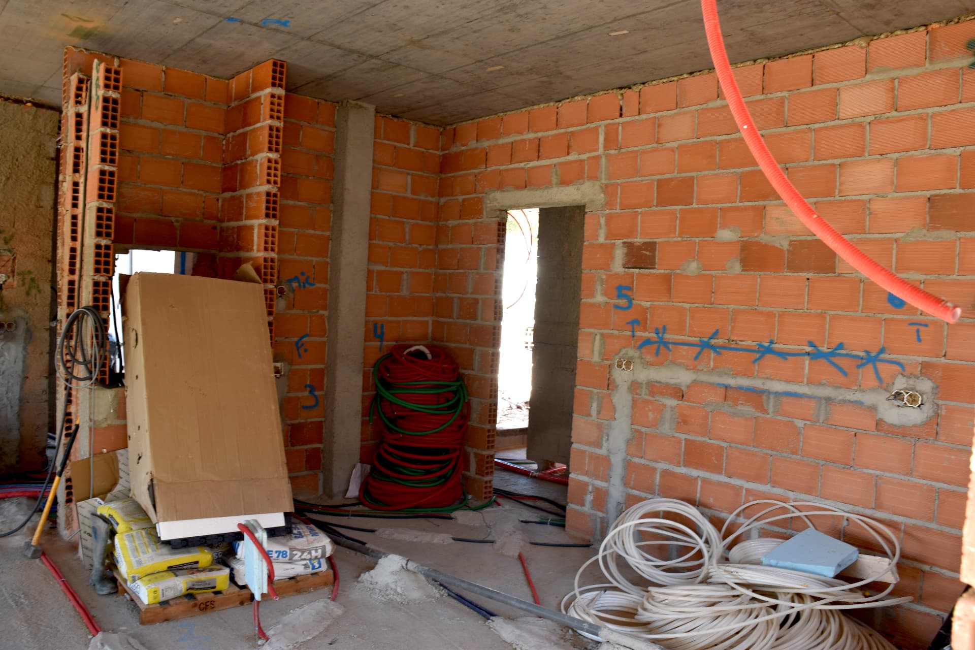Construção da Moradia T5 em Brejos — imagem 7