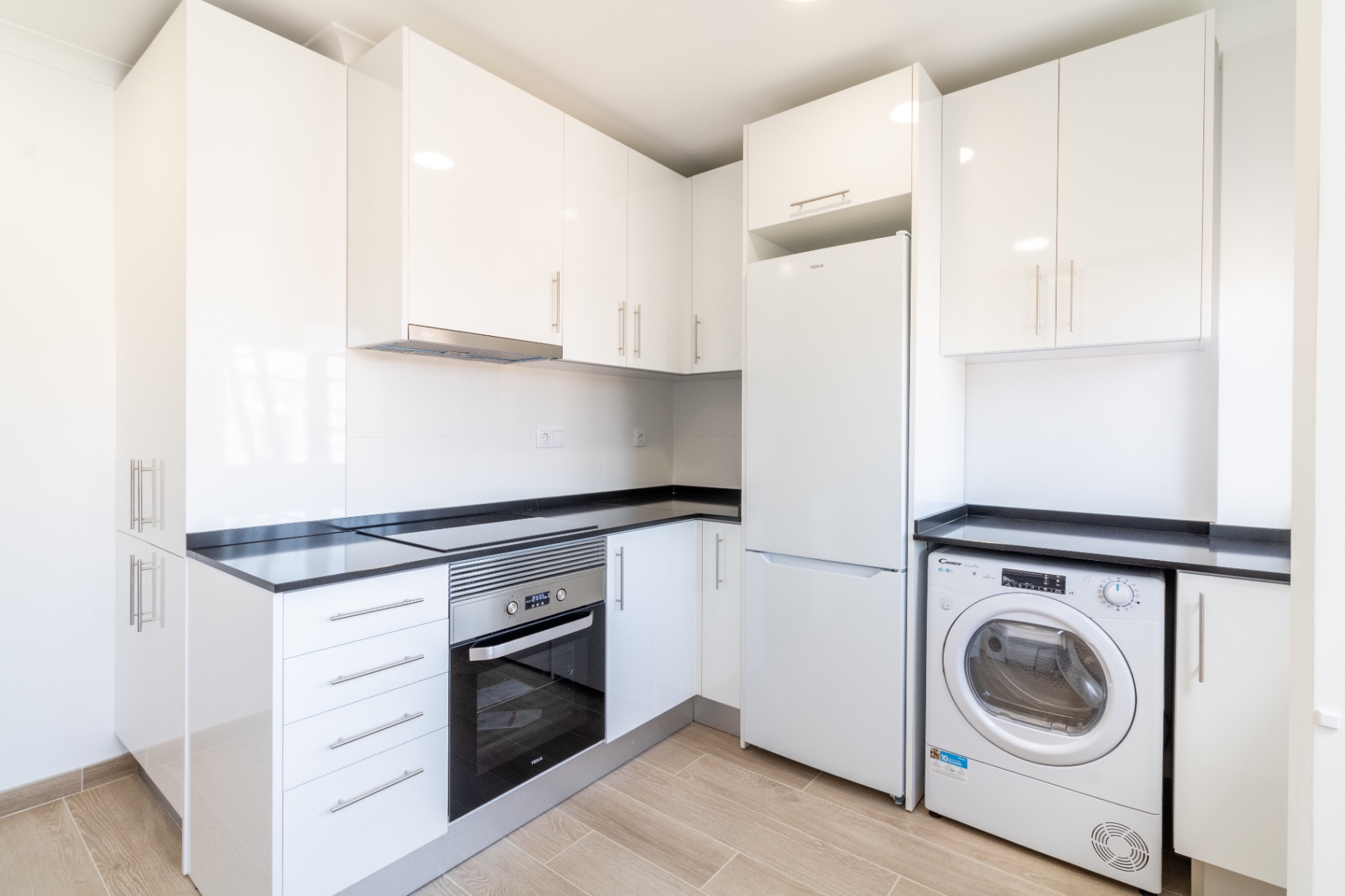 Apartamento T2 remodelado em São Domingos de Benfica — imagem 8