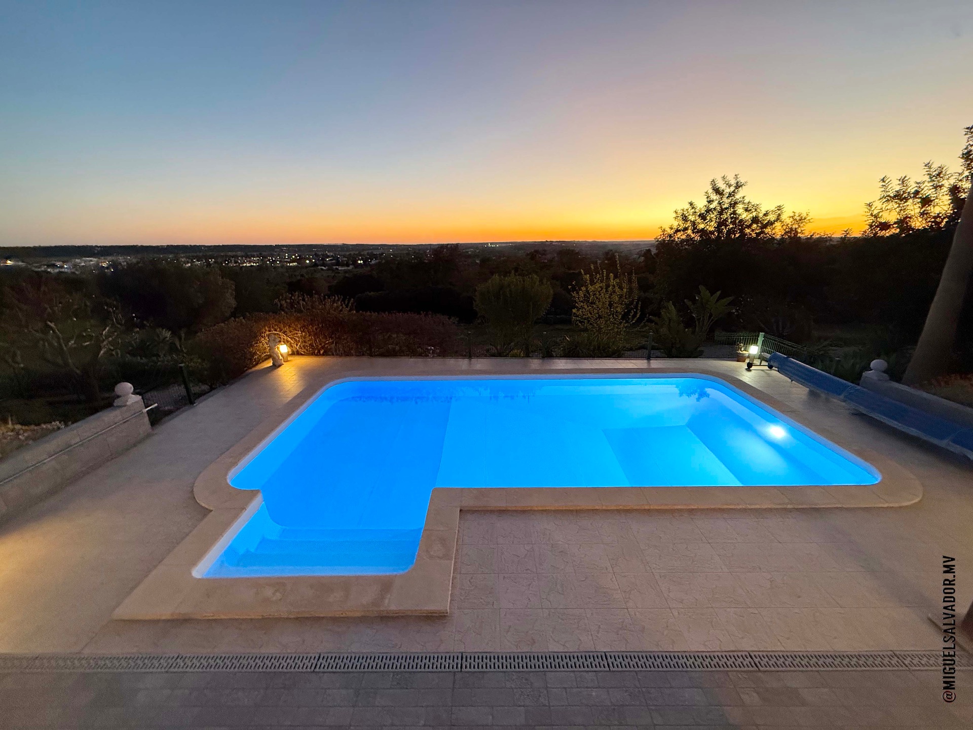 Gateiras — Moradia T3 térrea com piscina e amplo terreno — imagem 30