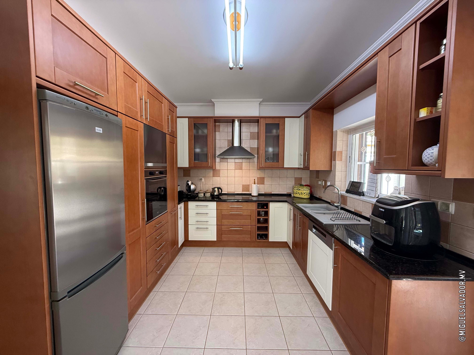 Gateiras — Moradia T3 térrea com piscina e amplo terreno — imagem 10