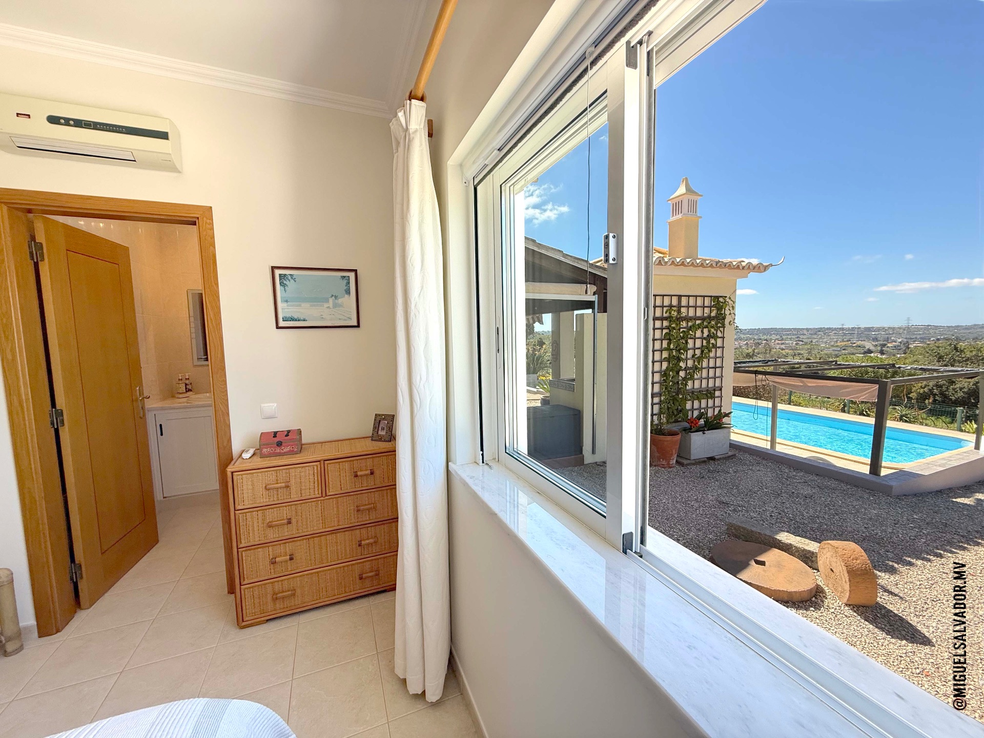 Gateiras — Moradia T3 térrea com piscina e amplo terreno — imagem 9
