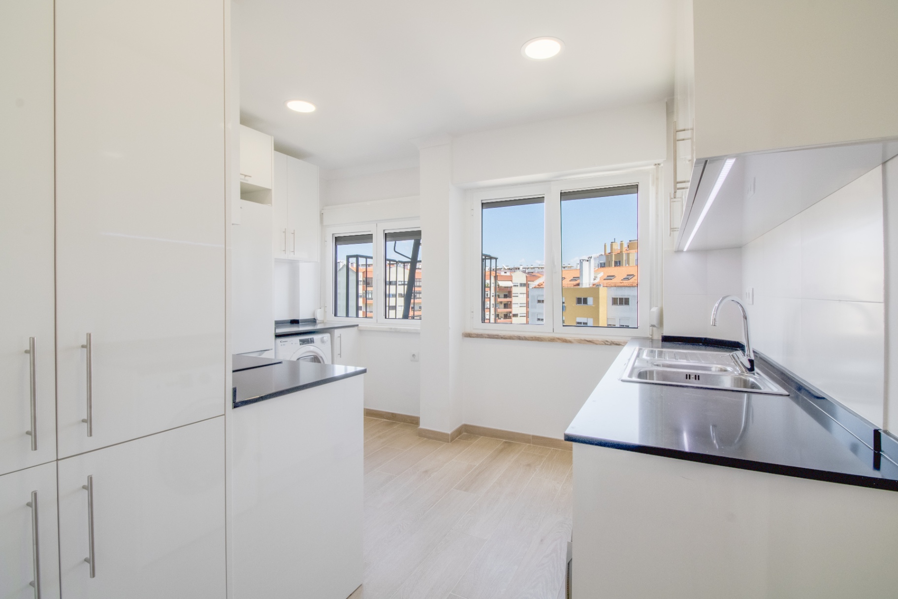 Apartamento T2 remodelado em São Domingos de Benfica — imagem 5