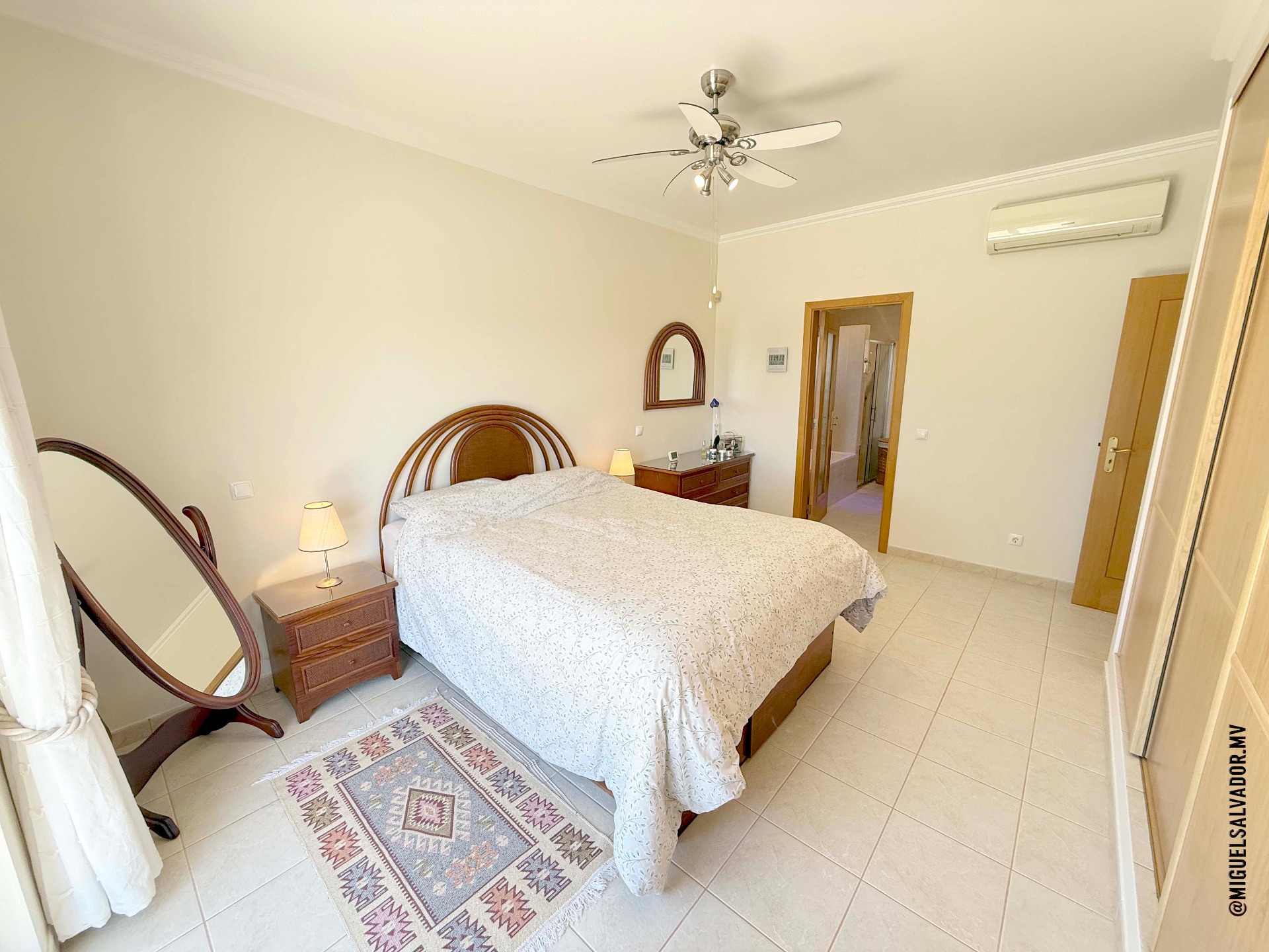 Gateiras — Moradia T3 térrea com piscina e amplo terreno — imagem 17